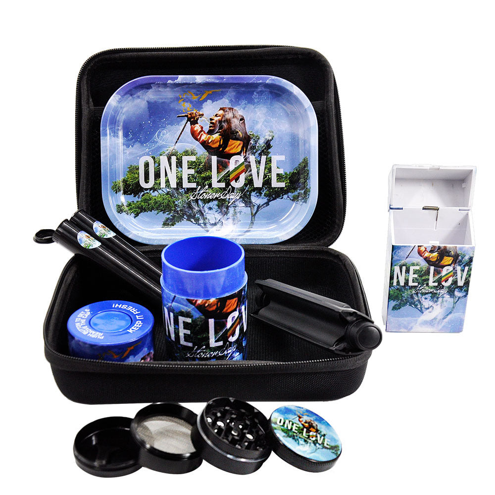 The New Smoking Set Contains Cigarette Tray, Cigarette Grinder, Storage Tank