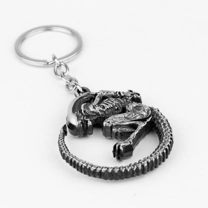 Simple And Creative Alien Battle Keychain