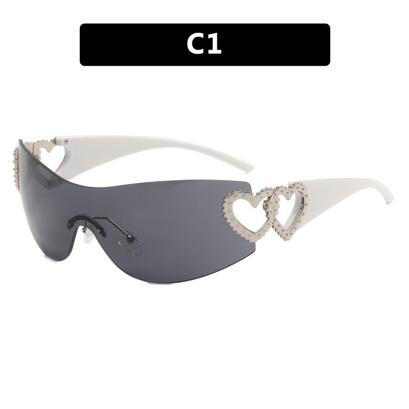 Men's And Women's Fashion Love Accessories One-piece Sunglasses