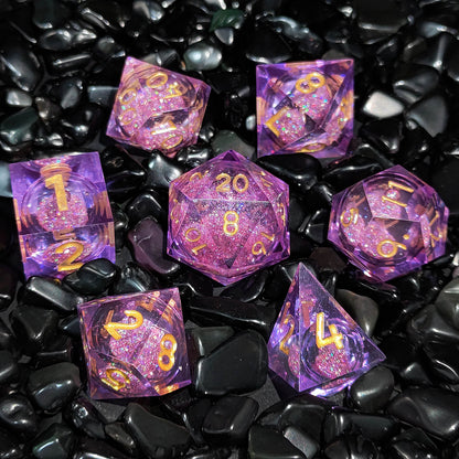 Fashion Resin Quicksand Dice Liquid