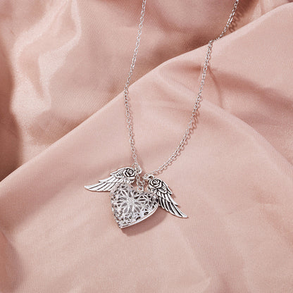 Jewelry Fashion Creative Angel Wing Love Glow Necklace