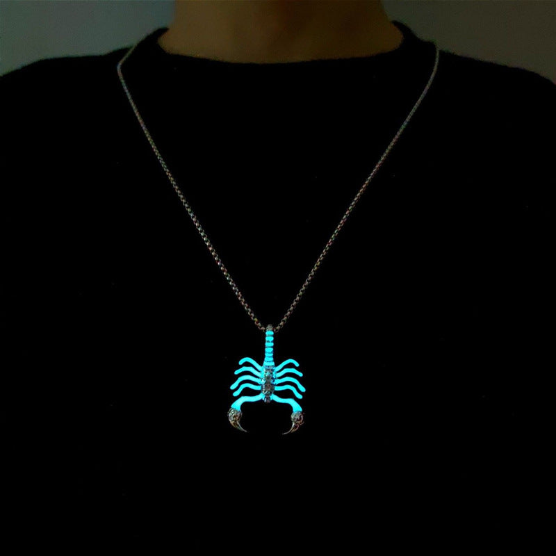 Glow Scorpion Necklace Men's And Women's Fashion