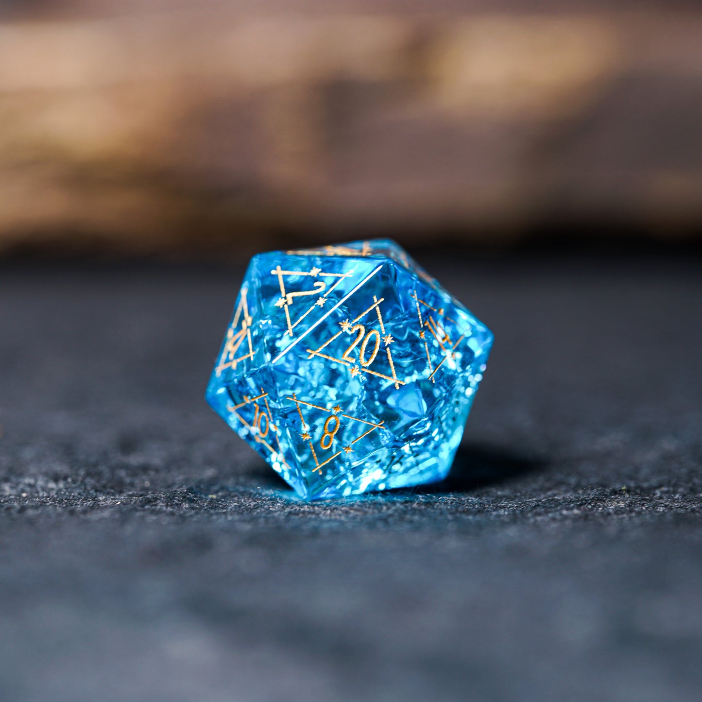 Lightning Water Blue Zircon Running Dice